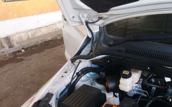 WULING CONFERO