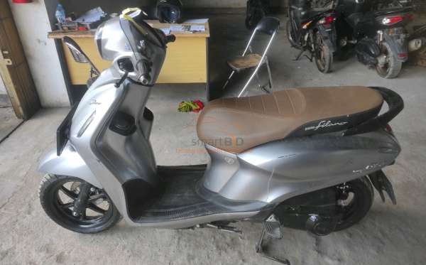 YAMAHA GRAND FILANO 125