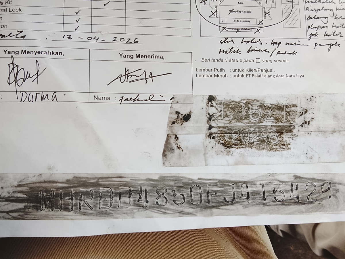 HONDA  MOBILIO  DD4 1.5E