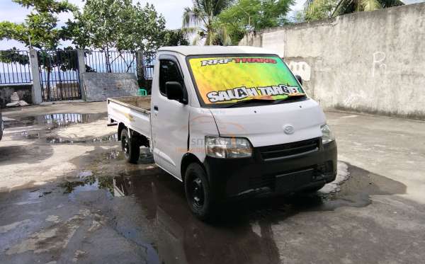 DAIHATSU GRAN MAX