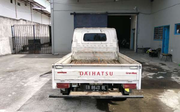 DAIHATSU GRAN MAX