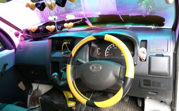 DAIHATSU GRAN MAX
