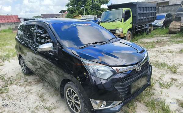DAIHATSU SIGRA