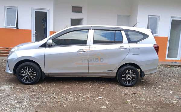 DAIHATSU  SIGRA  1.2 X