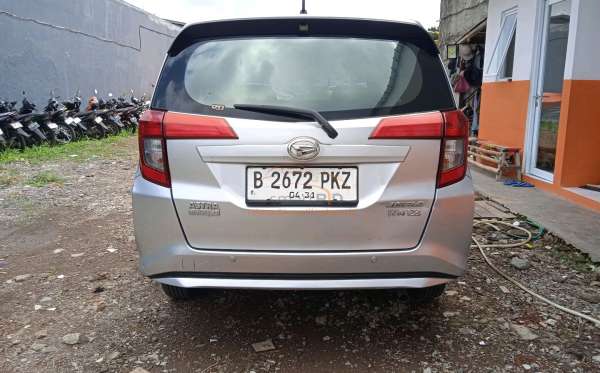 DAIHATSU  SIGRA  1.2 X