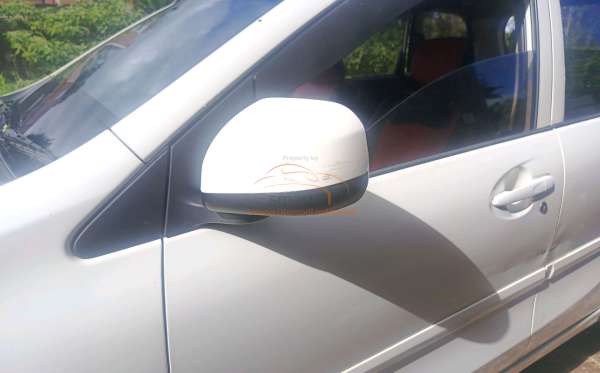 DAIHATSU  XENIA