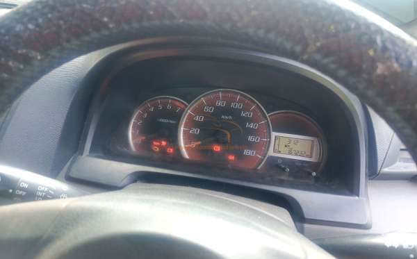 DAIHATSU  XENIA