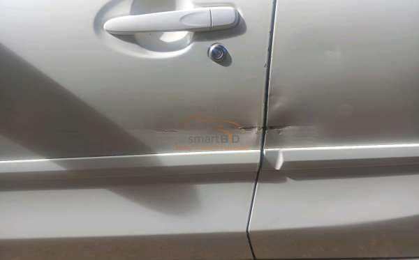 DAIHATSU  XENIA