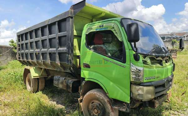 HINO 342R