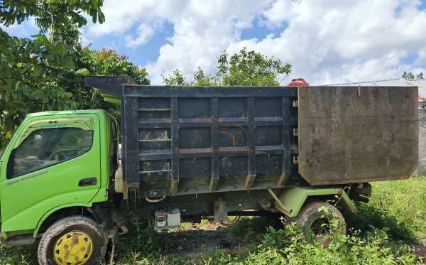 HINO 342R