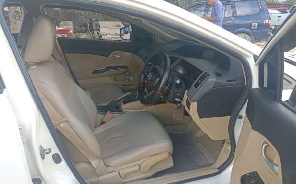 HONDA CIVIC FB2