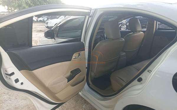 HONDA CIVIC FB2