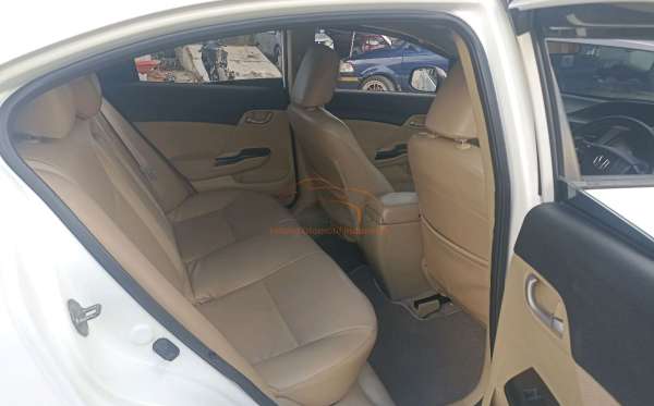 HONDA CIVIC FB2