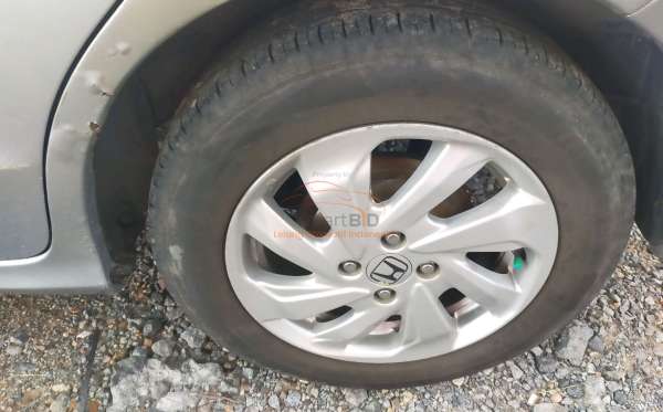HONDA  MOBILIO