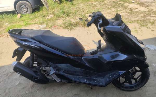 HONDA  PCX 160