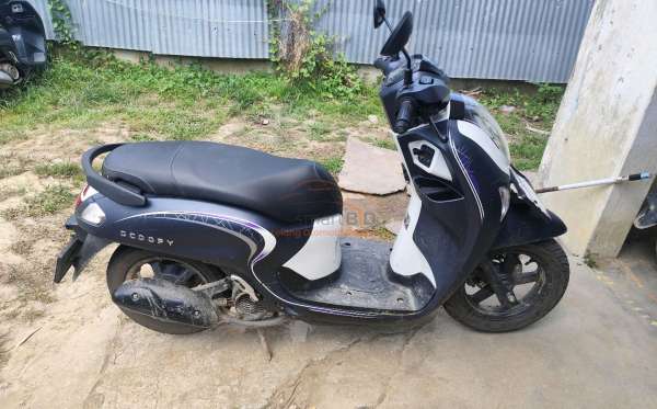 HONDA  SCOOPY