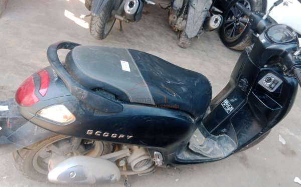 HONDA SCOOPY PRESTIGE