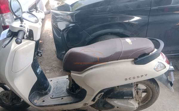 HONDA SCOOPY PRESTIGE