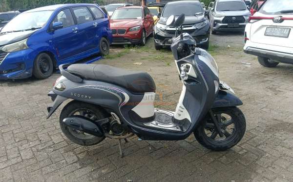 HONDA SCOOPY