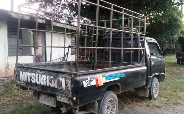 MITSUBISHI L 300 PU