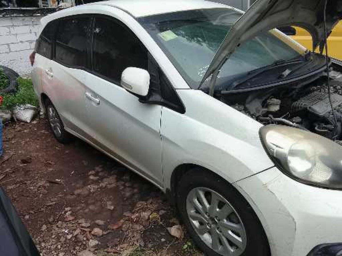 HONDA  MOBILIO  DD4 1.5E