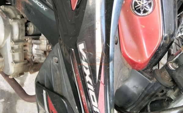 YAMAHA  VIXION R