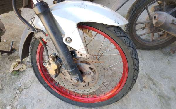 YAMAHA  VIXION