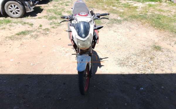YAMAHA  VIXION