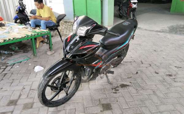 YAMAHA JUPITER Z CW