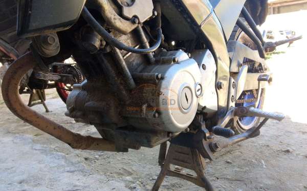 YAMAHA VIXION