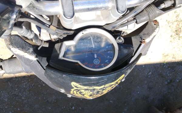 YAMAHA VIXION
