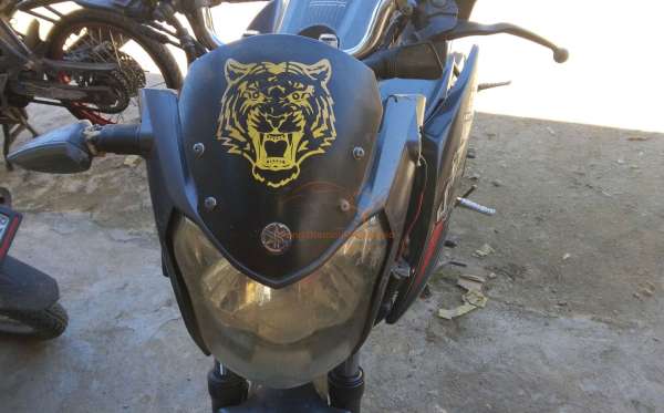 YAMAHA VIXION