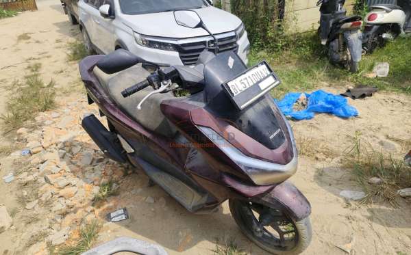 HONDA  PCX 160