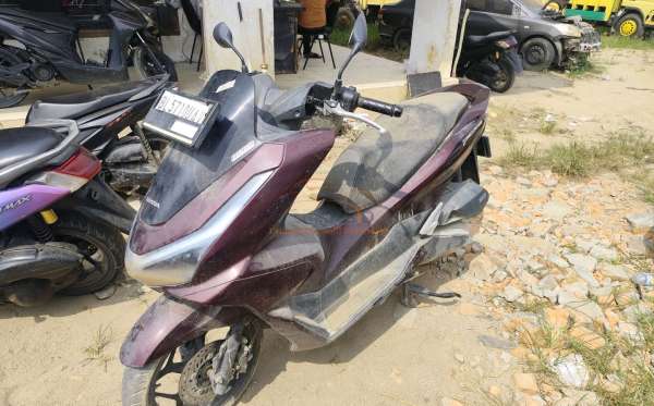HONDA  PCX 160