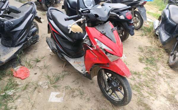 HONDA  BEAT