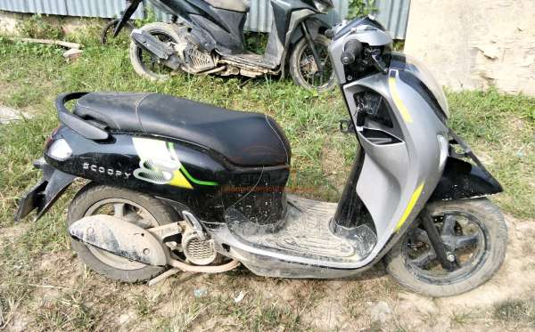 HONDA  SCOOPY