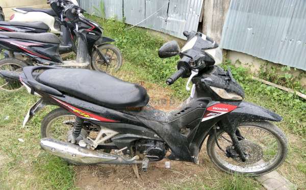 HONDA REVO FIT