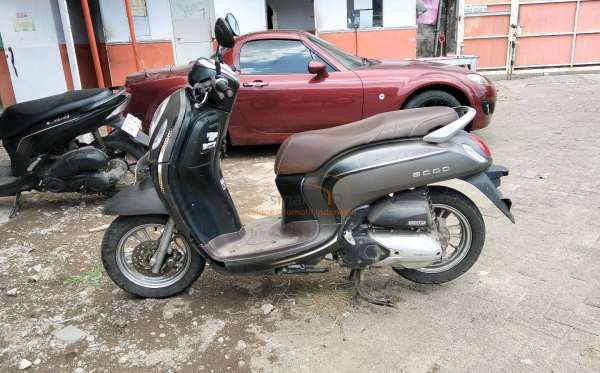 HONDA SCOOPY