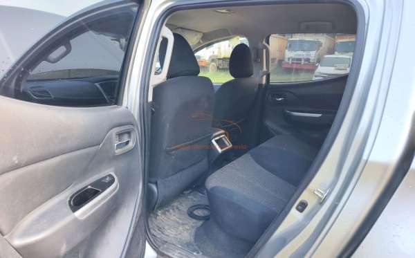 MITSUBISHI DC GLS 4X4