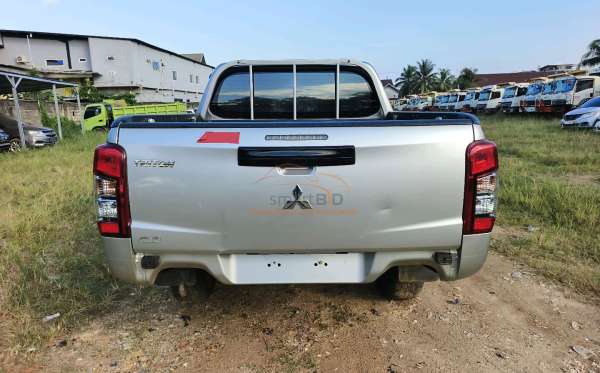 MITSUBISHI DC GLS 4X4