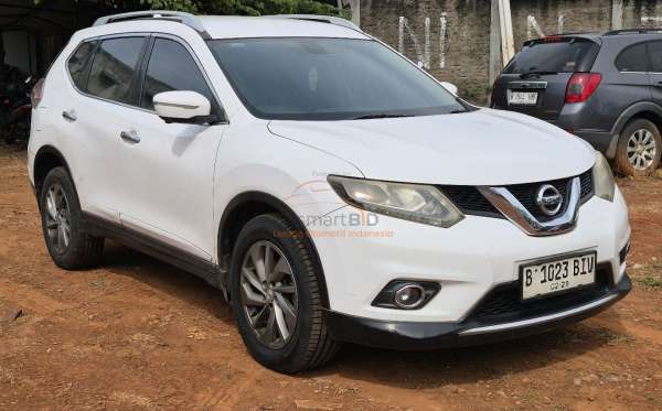 NISSAN X TRAIL 2.5