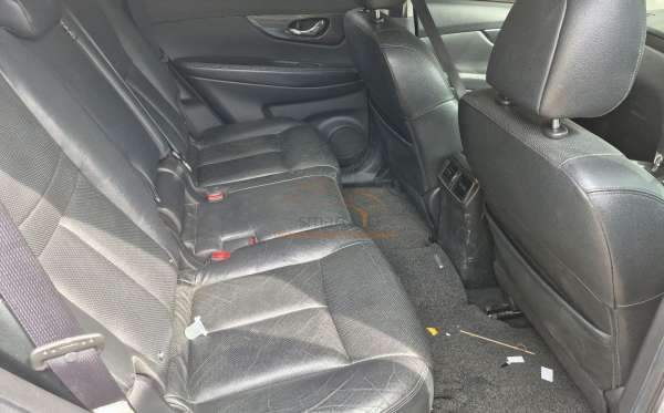 NISSAN X TRAIL 2.5