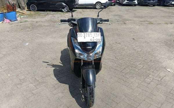 YAMAHA LEXI