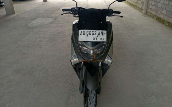YAMAHA NMAX