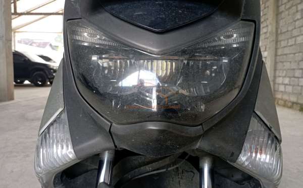 YAMAHA NMAX