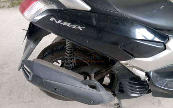 YAMAHA NMAX