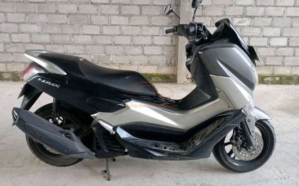 YAMAHA NMAX