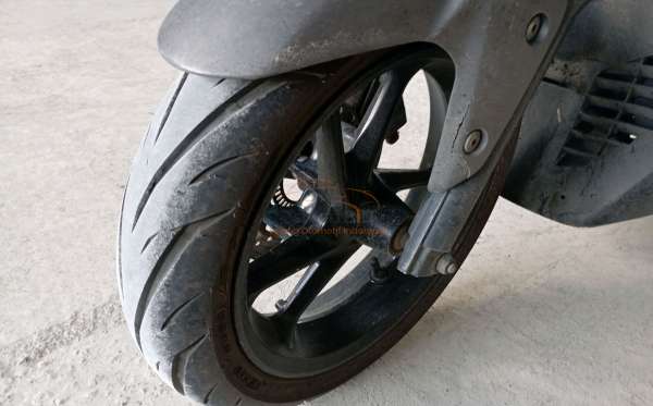 YAMAHA NMAX