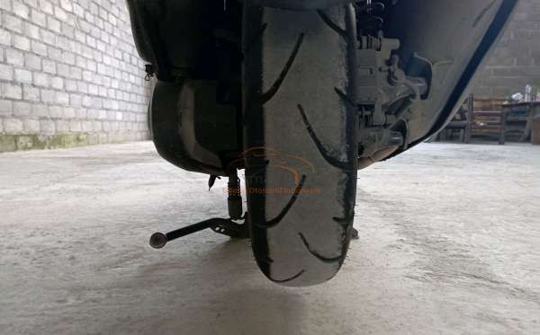 YAMAHA NMAX