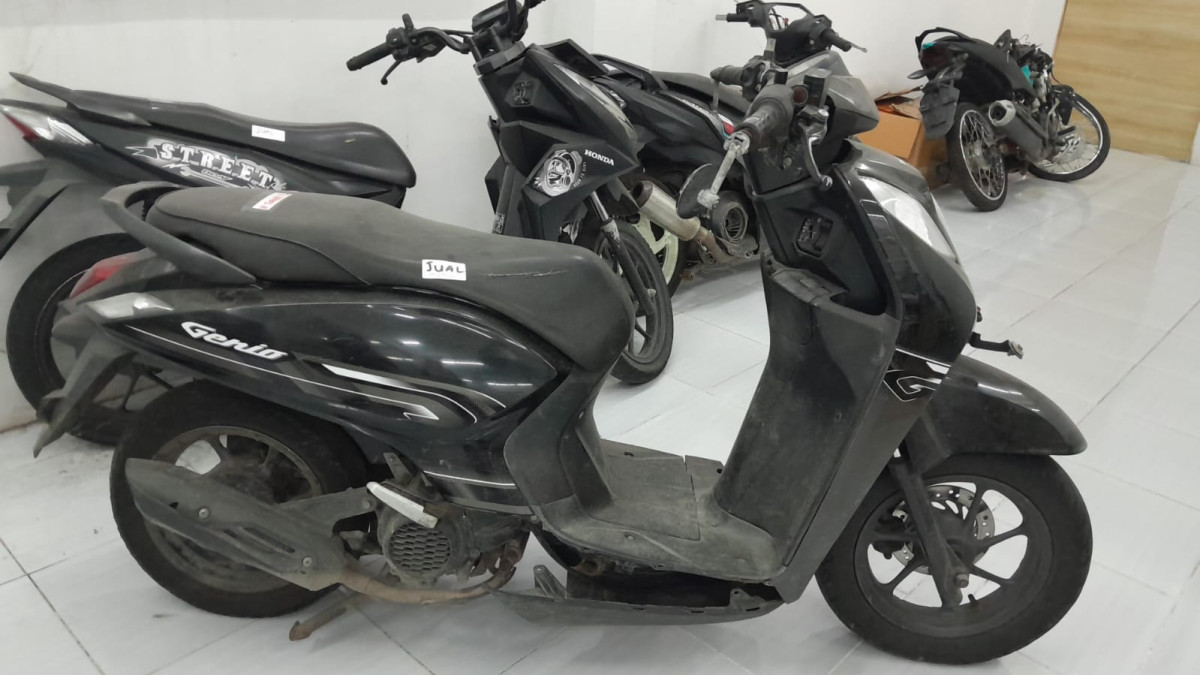 HONDA GENIO